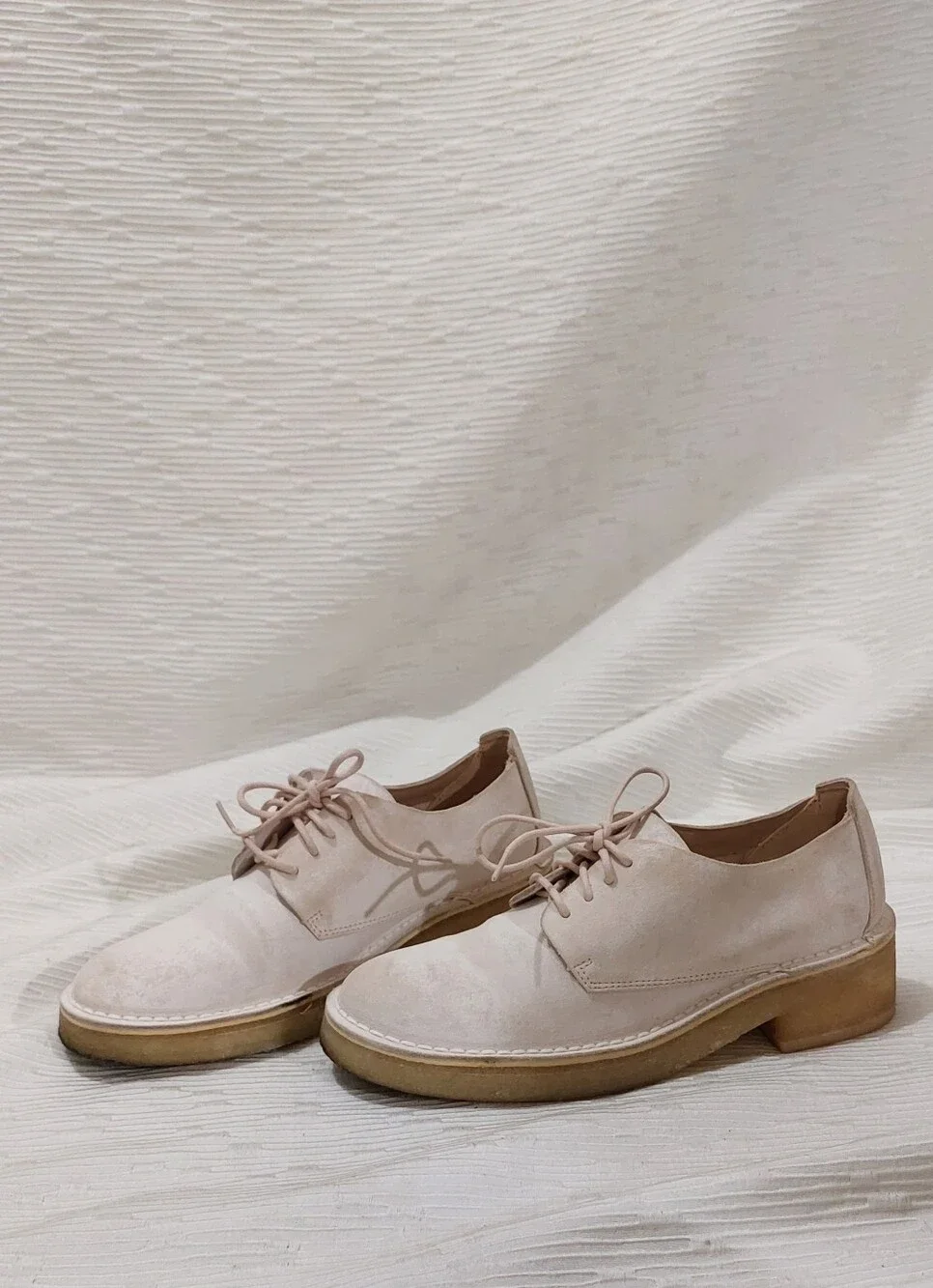 Clarks Women's Suede Lace-Up Oxfords in Light Blush Size 9